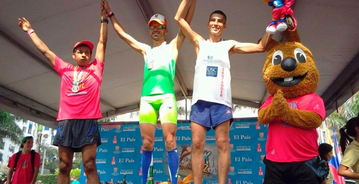 Los ganadores en la categoría Hombres fueron: en el primer lugar Óscar Iván López Piedrahita, con un promedio de 33:41 minutos; segundo Dilberto Manzano con 34:45 minutos y tercero José Manuel Burgos.