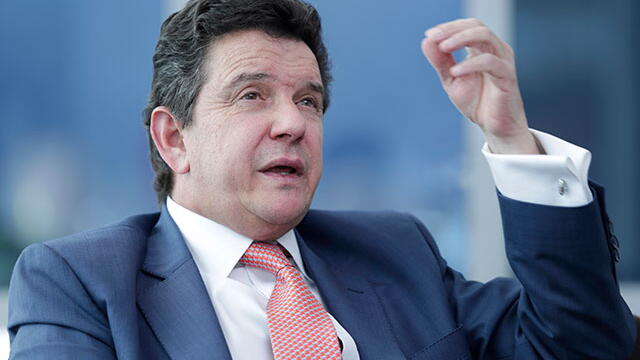 Amante, contratos irregulares y clientelismo: escándalo rodea salida del director de la ANH