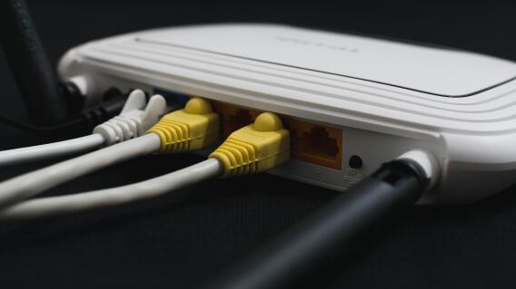 La app también le permite realizar una prueba de velocidad de su Wifi. La app también le permite realizar una prueba de velocidad de su Wifi.
