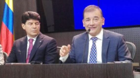 305994_BLU Radio. Carlos Baena / Foto: Twitter Carlos Baena.