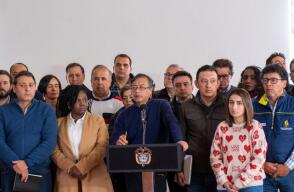 ¿Cuáles son las ventajas y consecuencias del remezón ministerial en el gobierno de Gustavo Petro?