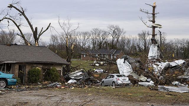 Por lo menos 22 personas han muerto por recientes tornados en Tennesse, Estados Unidos