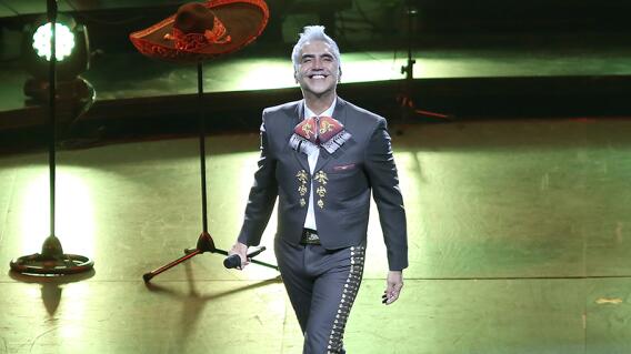 alexfernandez.jpg alexfernandez.jpg