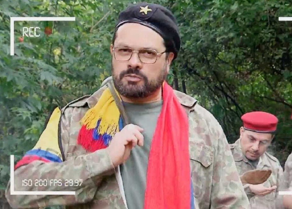353986_BLU Radio. 'Guerrillero' / Foto: Voz Populi