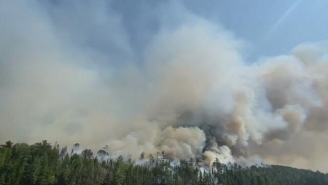 Incendios en Canadá están afectando la calidad del aire de ese país y de Estados Unidos Incendios en Canadá están afectando la calidad del aire de ese país y de Estados Unidos