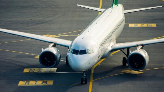 La "caja negra" no es negra: el verdadero color del dispositivo clave tras un accidente aéreo