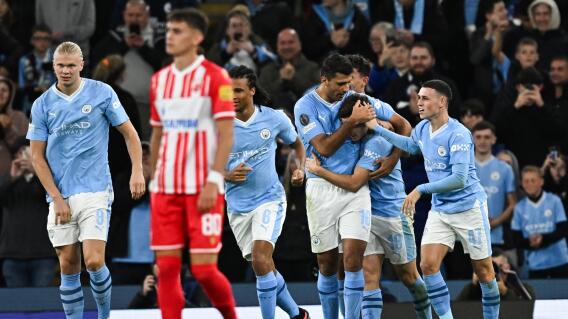 Manchester City, festejando gol contra Estrella Roja, por Champions League. Manchester City, festejando gol contra Estrella Roja, por Champions League.
