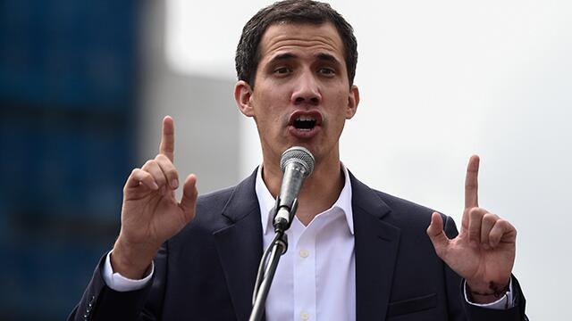 Bloquear ingreso de ayuda humanitaria convierte al gobierno Maduro en "casi genocida": Juan Guaidó Bloquear ingreso de ayuda humanitaria convierte al gobierno Maduro en "casi genocida": Juan Guaidó