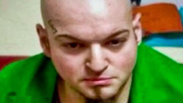 Detienen a hombre que habría disparado contra inmigrantes desde un carro en Macerata, Italia