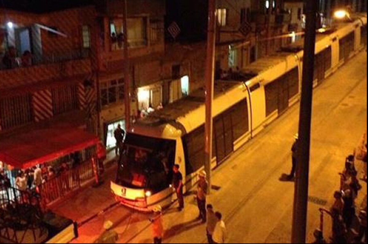 150915_tranvia_nocturno.jpg