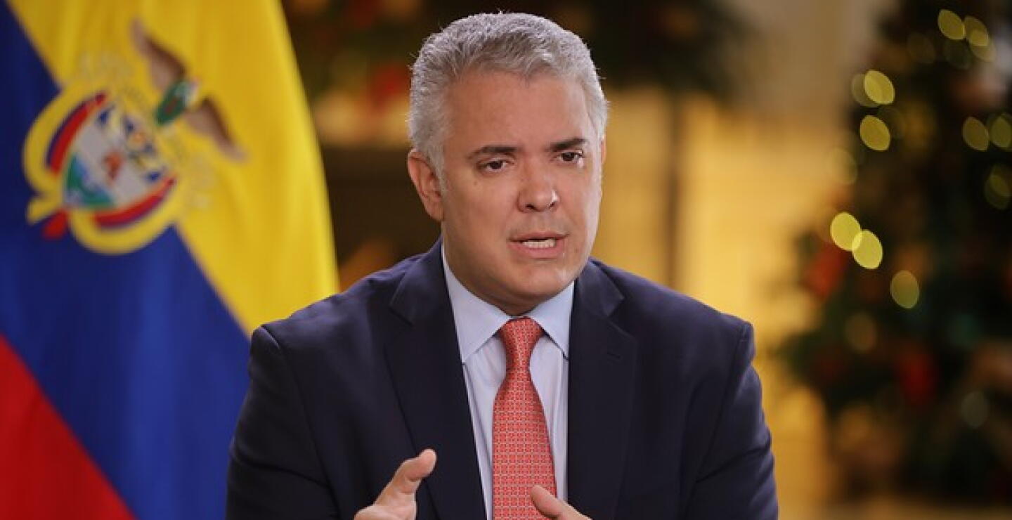 Colombia debe prepararse para ver hasta 40 mil contagios diarios de COVID: Iván Duque