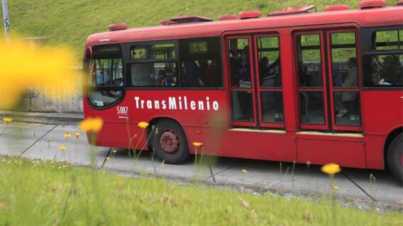 300612transmilenio.jpg 300612transmilenio.jpg