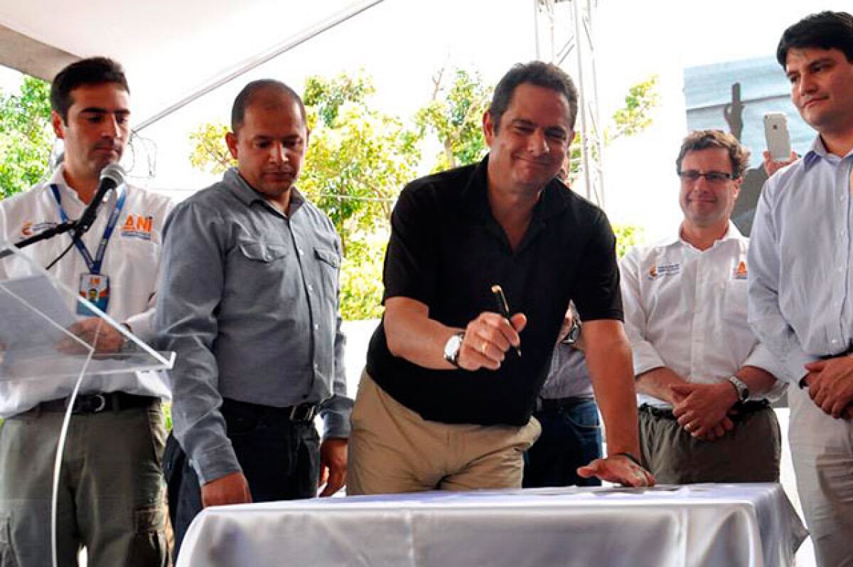 170315-vicepresidente-firma-via-loboguerrero.jpg