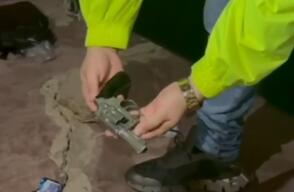 Arma encontrada en lugar donde vendían drogas en Barrancabermeja.