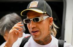 Dayro Moreno en su llegada a la concentración de la Selección Colombia. 