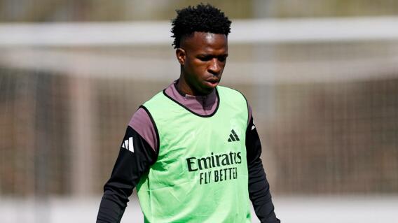 Vinícius en entrenamiento con Real Madrid.