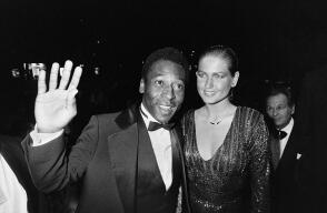 Pelé tuvo una vida de telenovela: tres matrimonios, siete hijos y Xuxa entre sus romances Pelé tuvo una vida de telenovela: tres matrimonios, siete hijos y Xuxa entre sus romances