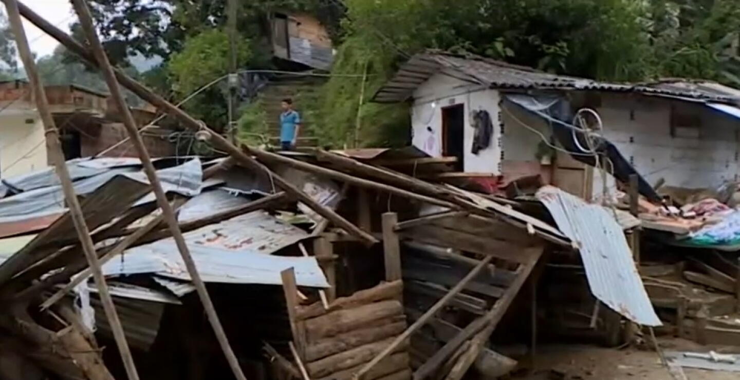 Estragos por fuertes lluvias en Caldas, Antioquia: nueve familias fueron evacuadas