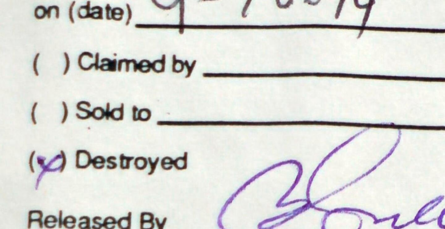 Tras algunos días en el lugar, nadie lo adoptó por lo cual se ordenó su eutanasia.