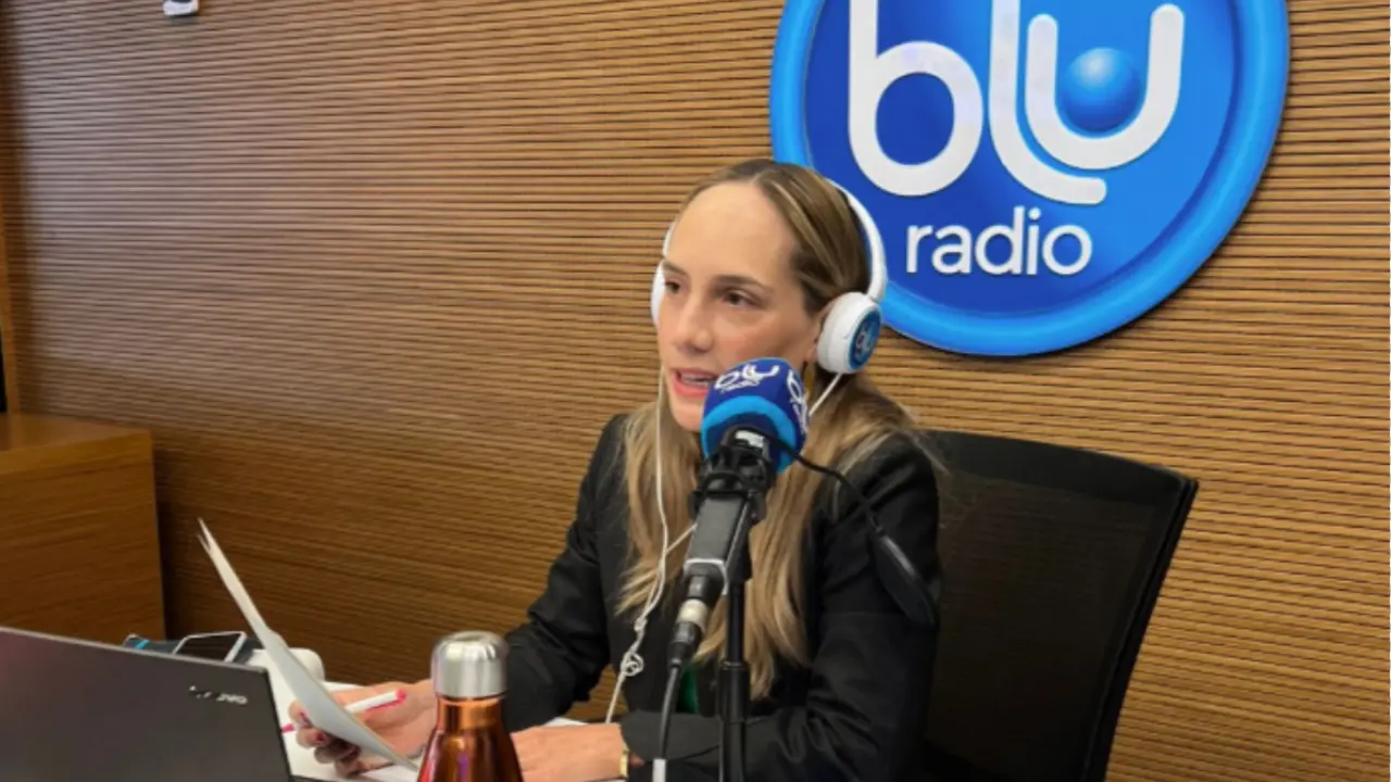 Problemas en el Aeropuerto El Dorado? Mañanas Blu, Camila Zuluaga, 23 de octubre de 2025 - BluRadio