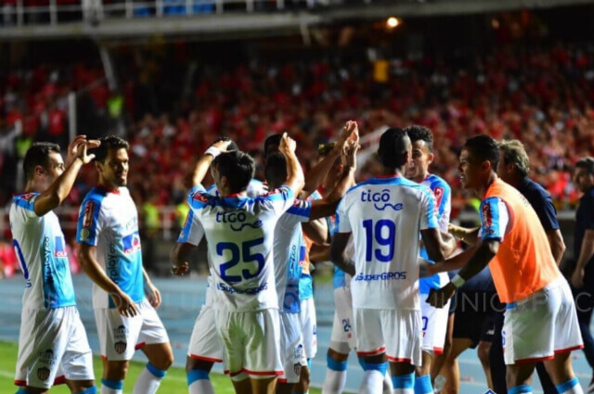 296888_gol_de_junior_tw_clubjunior_110219_e.jpg