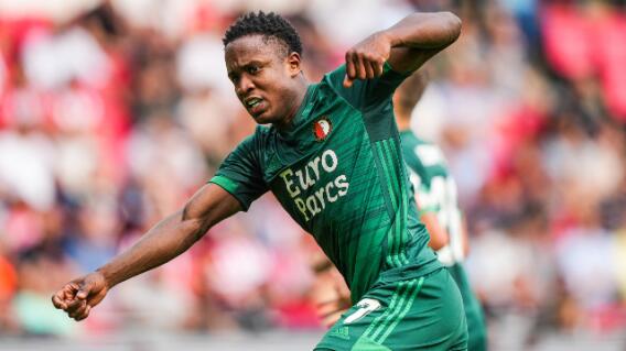 Luis Sinisterra, en PSV vs Feyenoord, en la Eredivisie Luis Sinisterra, en PSV vs Feyenoord, en la Eredivisie