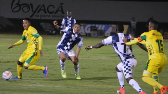 276155_boyaca_chico_vs_leones_130318_cole_.jpg 276155_boyaca_chico_vs_leones_130318_cole_.jpg
