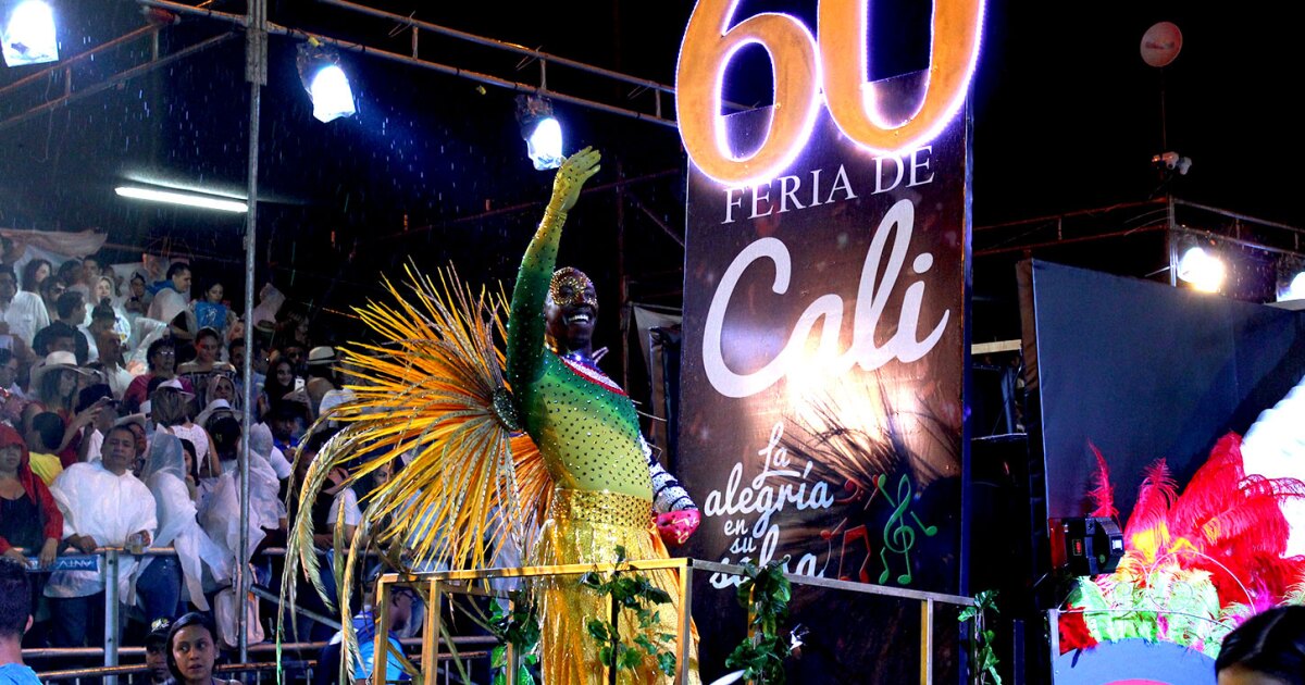 ‘Si huele a caña, tabaco y brea’ es porque estamos de fiesta el