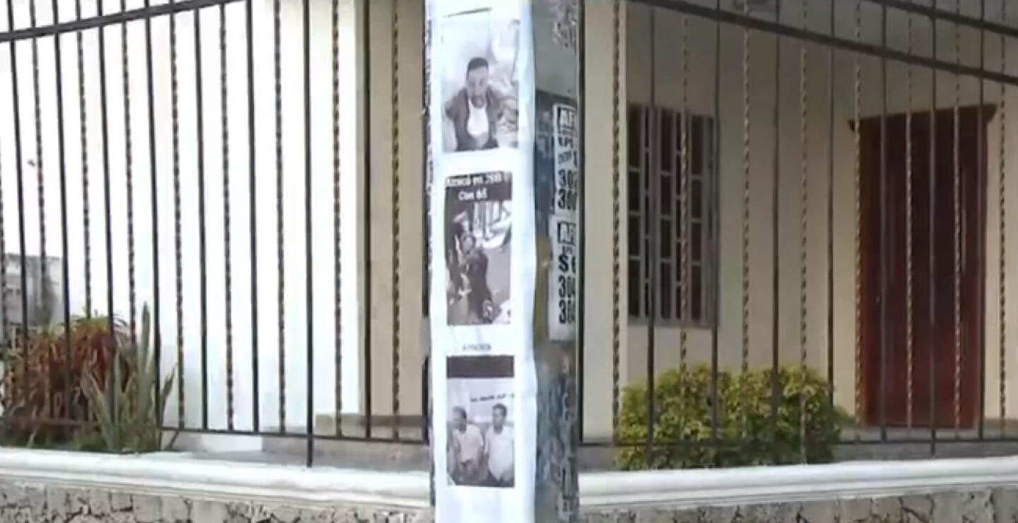 Desesperados por ladrones en Barranquilla, ciudadanos pegaron fotos de hampones en postes