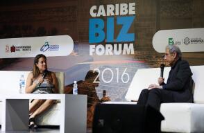 268260_Ben-Ami estuvo con Tatyana Orozco en el Caribe Biz Forum. Foto: @caribebizforum
