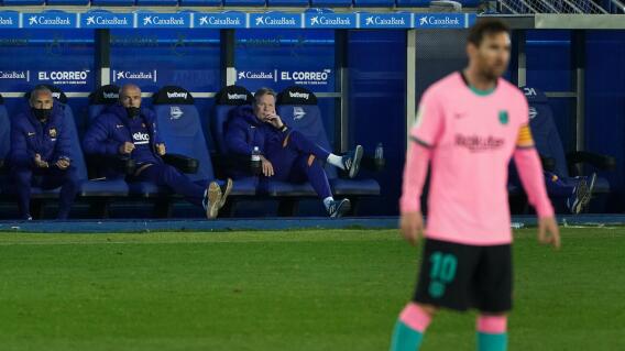 Ronald Koeman y Messi / AFP Ronald Koeman y Messi / AFP