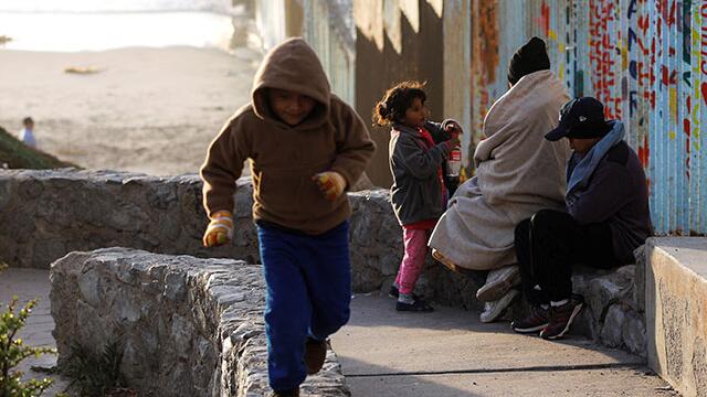 “Y jugamos al tren”: niños migrantes exponen sus vidas para llegar a Estados Unidos