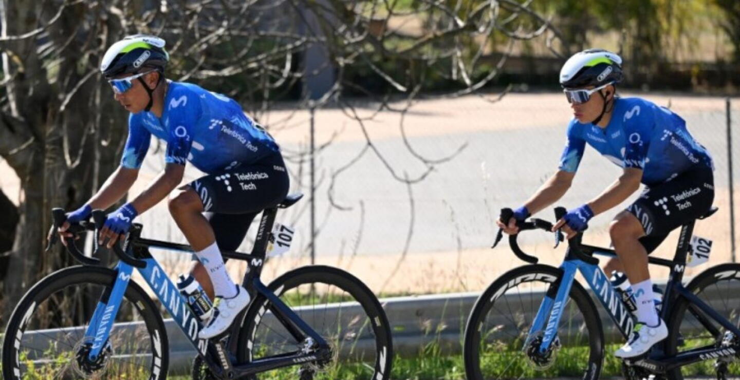 Nairo Quintana y Einer Rubio, ciclistas colombianos del Movistar Team que estarán en el Giro de Italia 2024