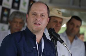 Gobernador de Sucre: "Clan del Golfo está pidiendo plata a candidatos para dejarlos hacer política"