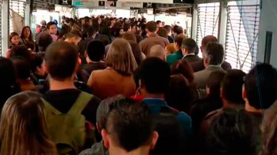 transmilenio_.jpg transmilenio_.jpg