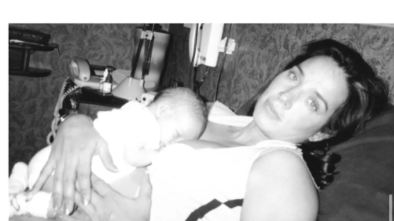 Luly Bossa y su hijo Ángelo Luly Bossa y su hijo Ángelo