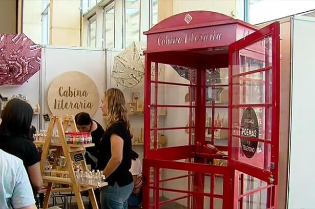 cabina-literaria_0.jpg