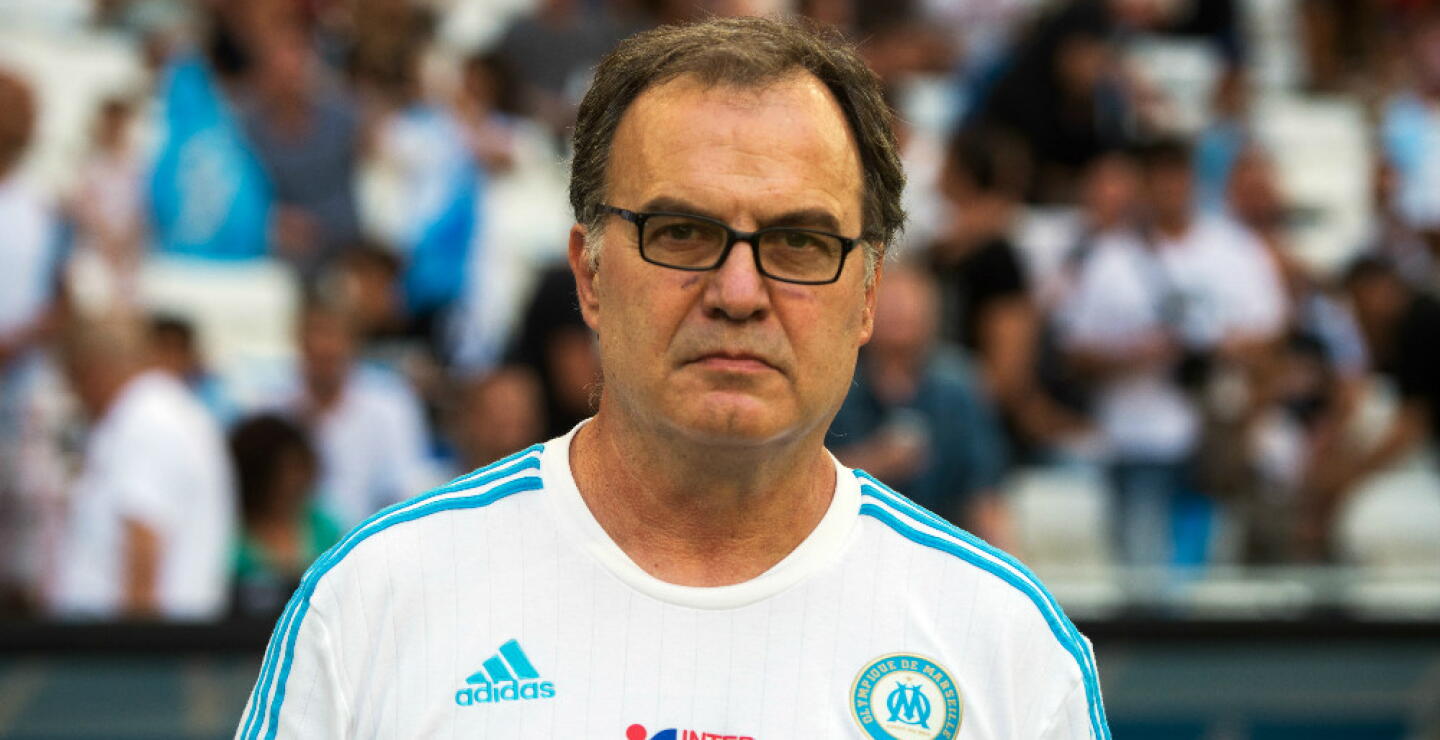 212041_Marcelo Bielsa - Foto: AFP
