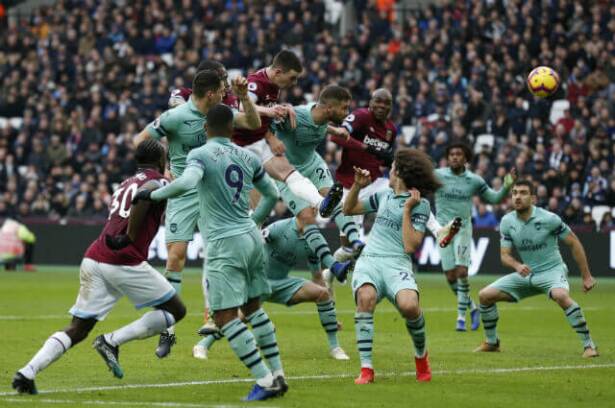 294990_arsenalwestham120119afpe.jpg