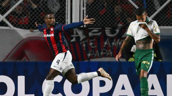 Jhohan Romaña festejando anotación con San Lorenzo, en Copa Libertadores. Jhohan Romaña festejando anotación con San Lorenzo, en Copa Libertadores.