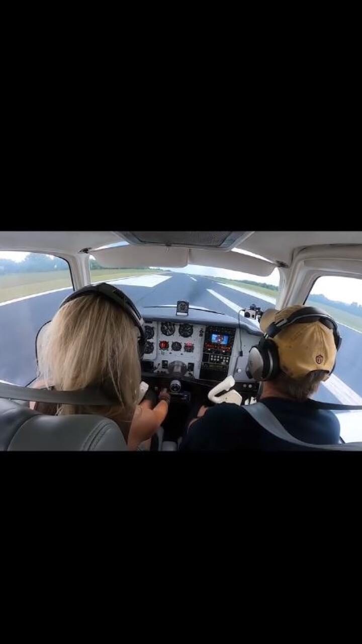 Youtuber piloto murió en accidente aéreo y un mensaje “premonitorio” suyo encendió las redes sociales