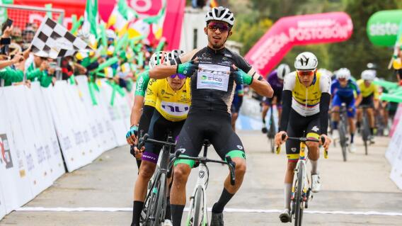 Adrián Bustamante, ganador de la etapa 1 de la Vuelta a Colombia. Adrián Bustamante, ganador de la etapa 1 de la Vuelta a Colombia.