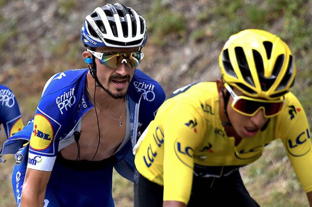 AFP: Julian Alaphilippe y Egan Bernal en el Tour de Francia