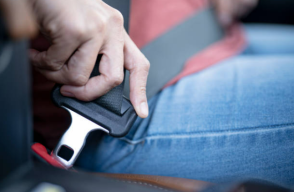 Foto referencial de conductor