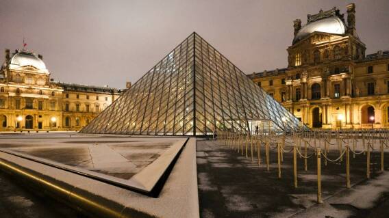 Robo en el museo del Louvre de París: hurtan valiosas joyas en solo 7 minutos Robo en el museo del Louvre de París: hurtan valiosas joyas en solo 7 minutos