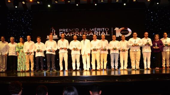 348391_BLU Radio// Ganadores premio Mérito Empresarial. Foto: Prensa Mérito Empresarial