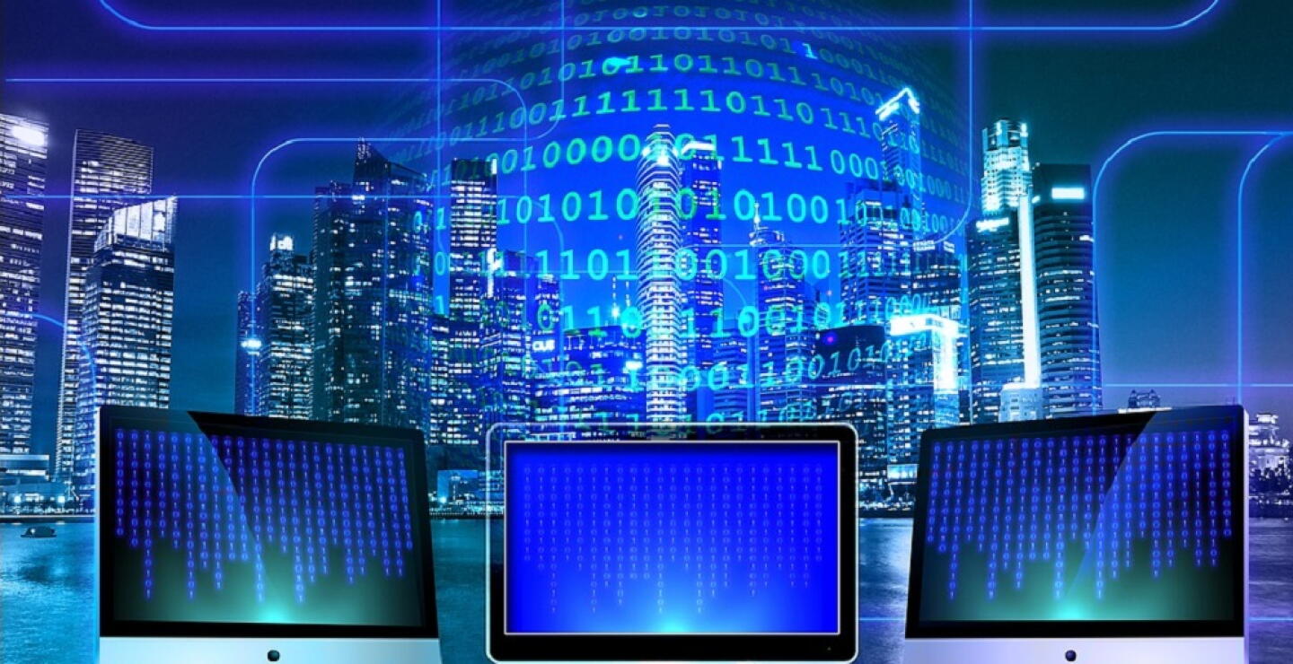 330393_BLU Radio, Uso de datos referencia / Foto: Pixabay