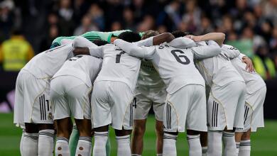 Jugadores del Real Madrid en la previa del juego contra Levante por la Liga de España. 