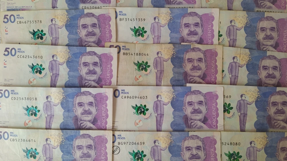 dinero plata economia bolsillo blu radio (6).jpg dinero plata economia bolsillo blu radio (6).jpg