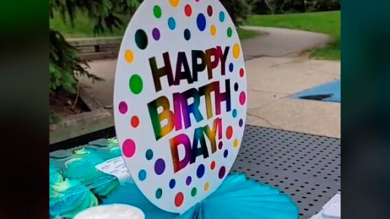 happy-birthday-jj.jpg happy-birthday-jj.jpg